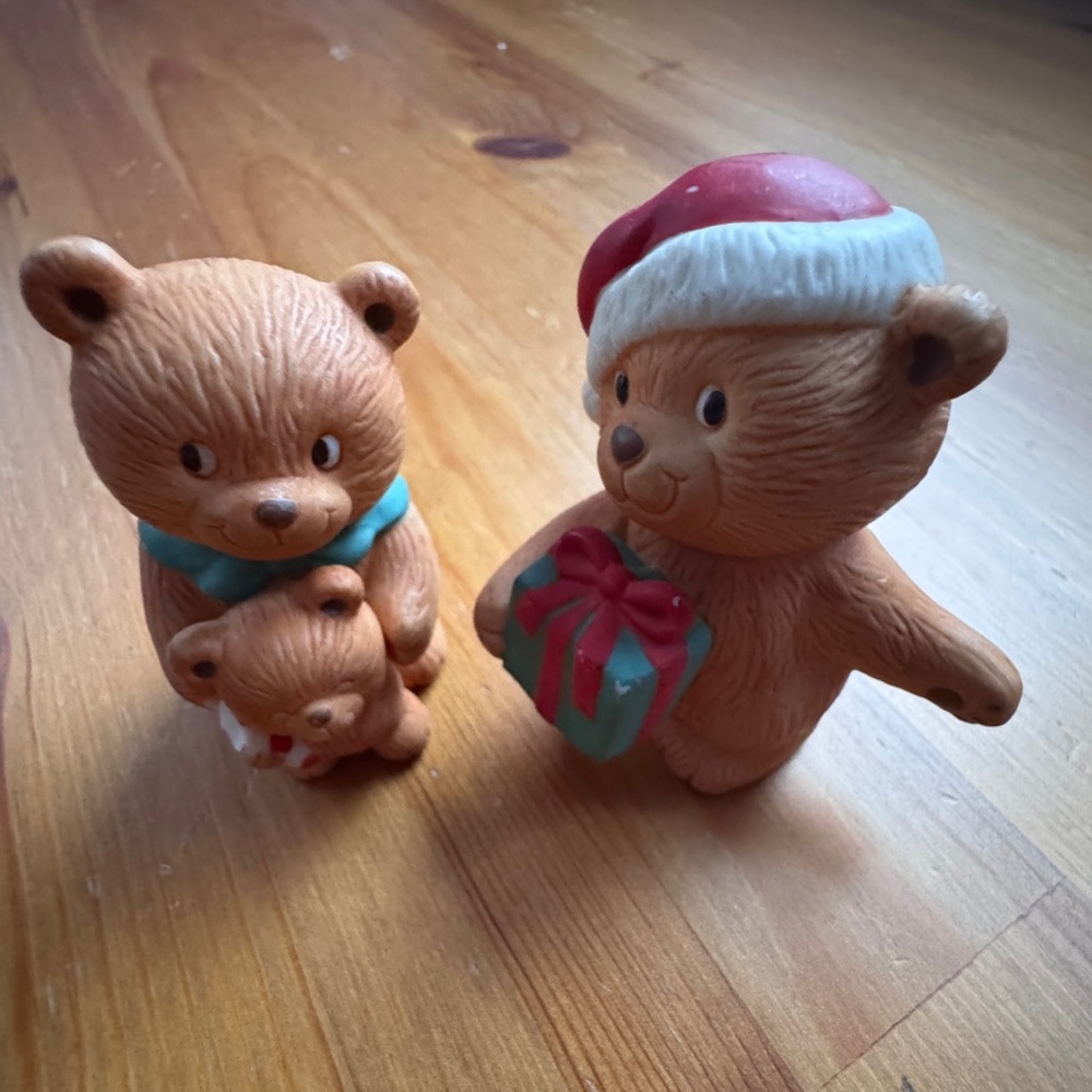 Avon vintage santa bear figurines